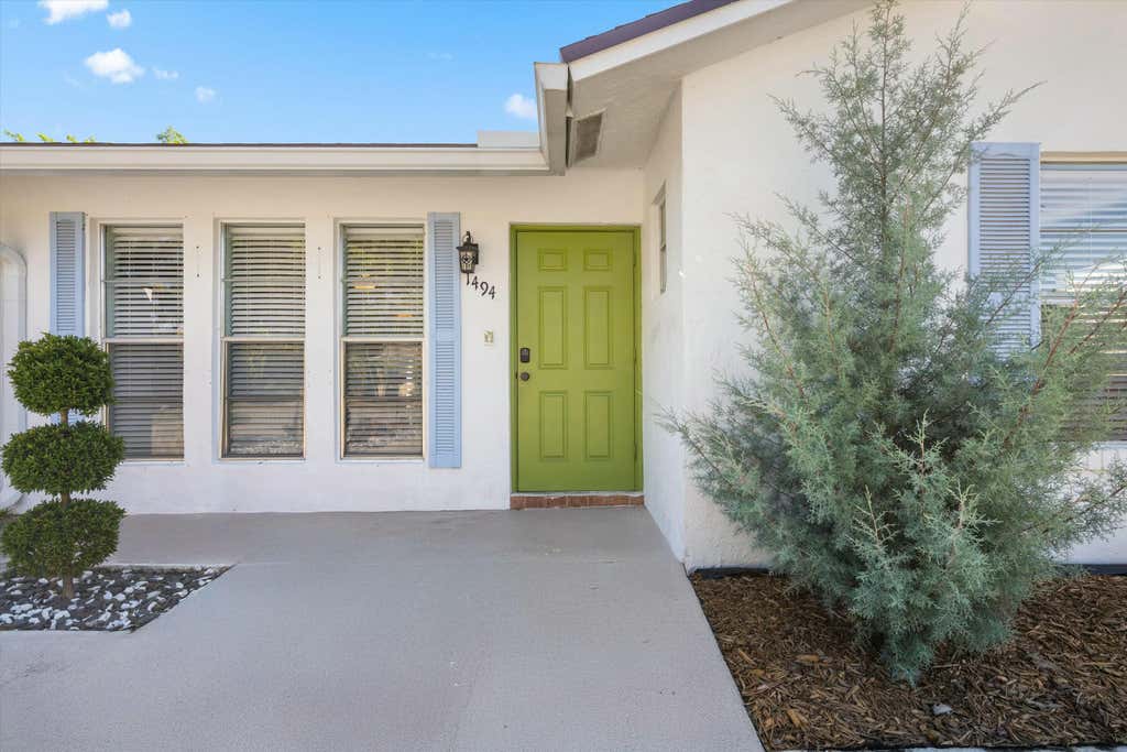 Photo of 1494 Easthampton Circle, Wellington, FL 33414 (MLS # B26061993)