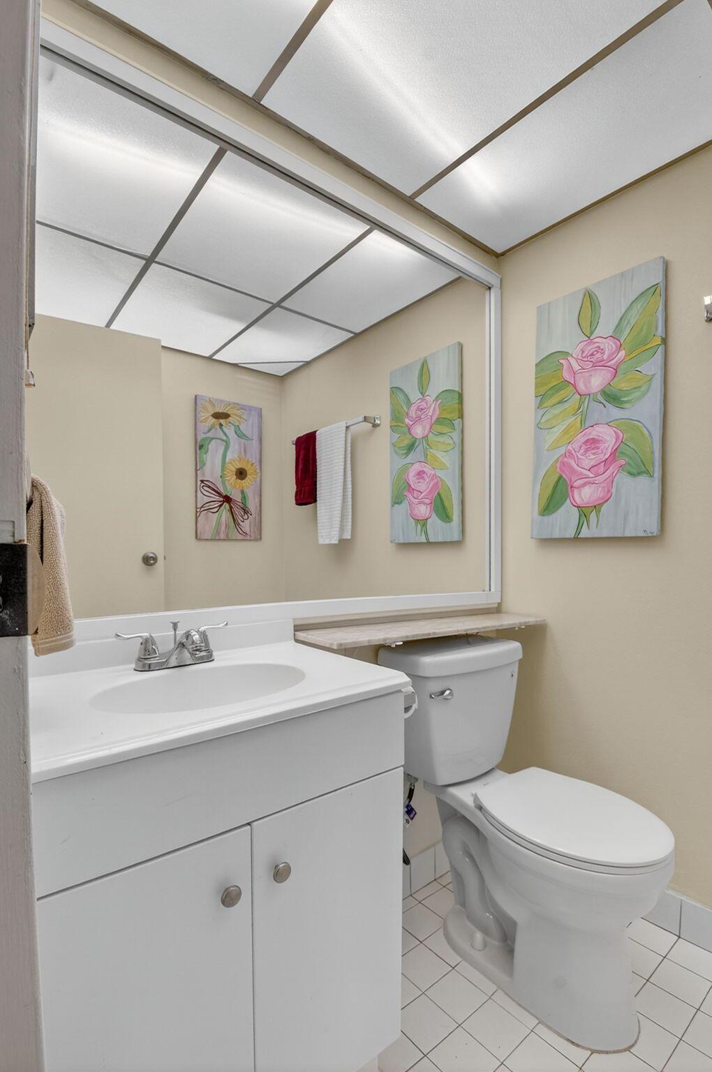 KINGS POINT SAXONY CONDOS - Residential Lease