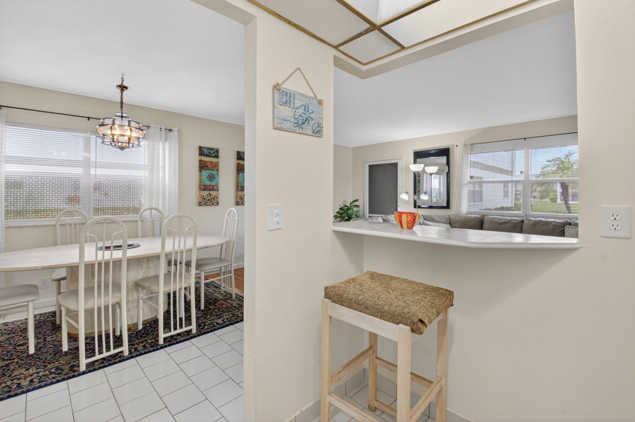 KINGS POINT SAXONY CONDOS - Residential Lease