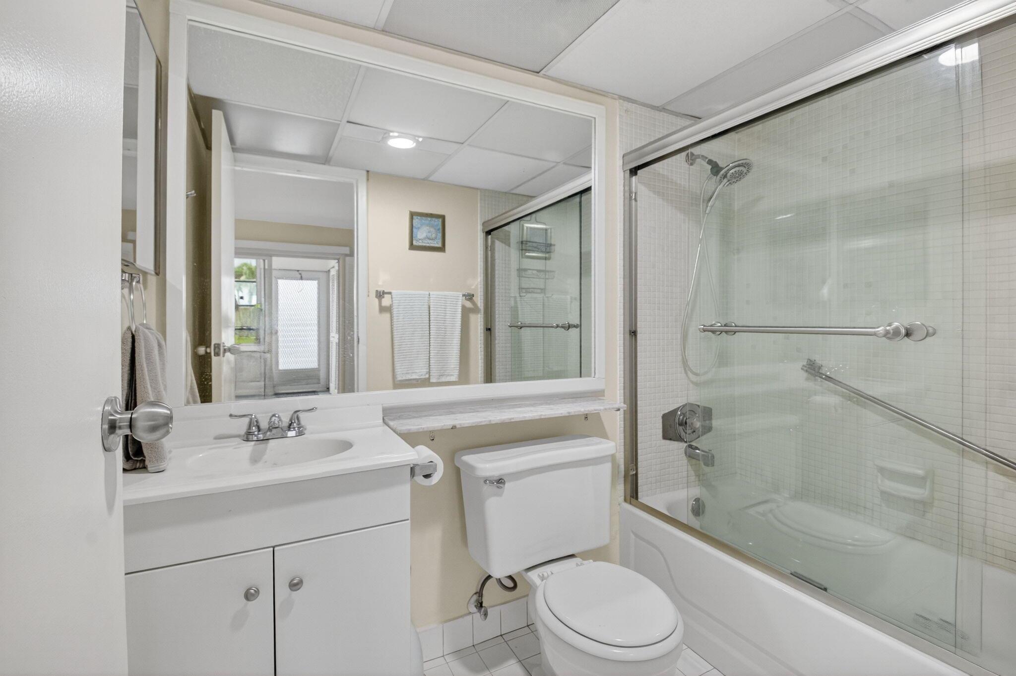 KINGS POINT SAXONY CONDOS - Residential Lease