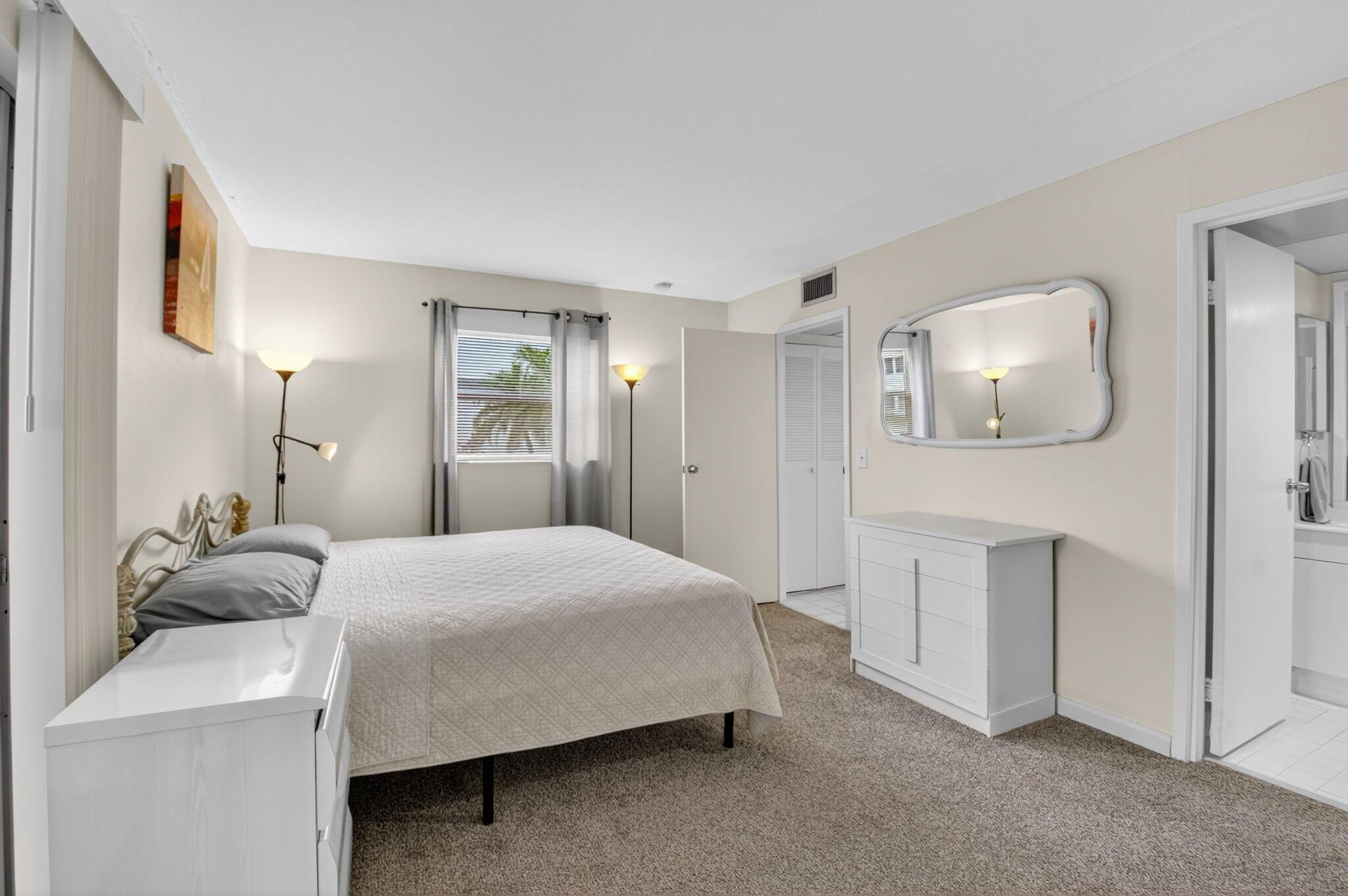 KINGS POINT SAXONY CONDOS - Residential Lease