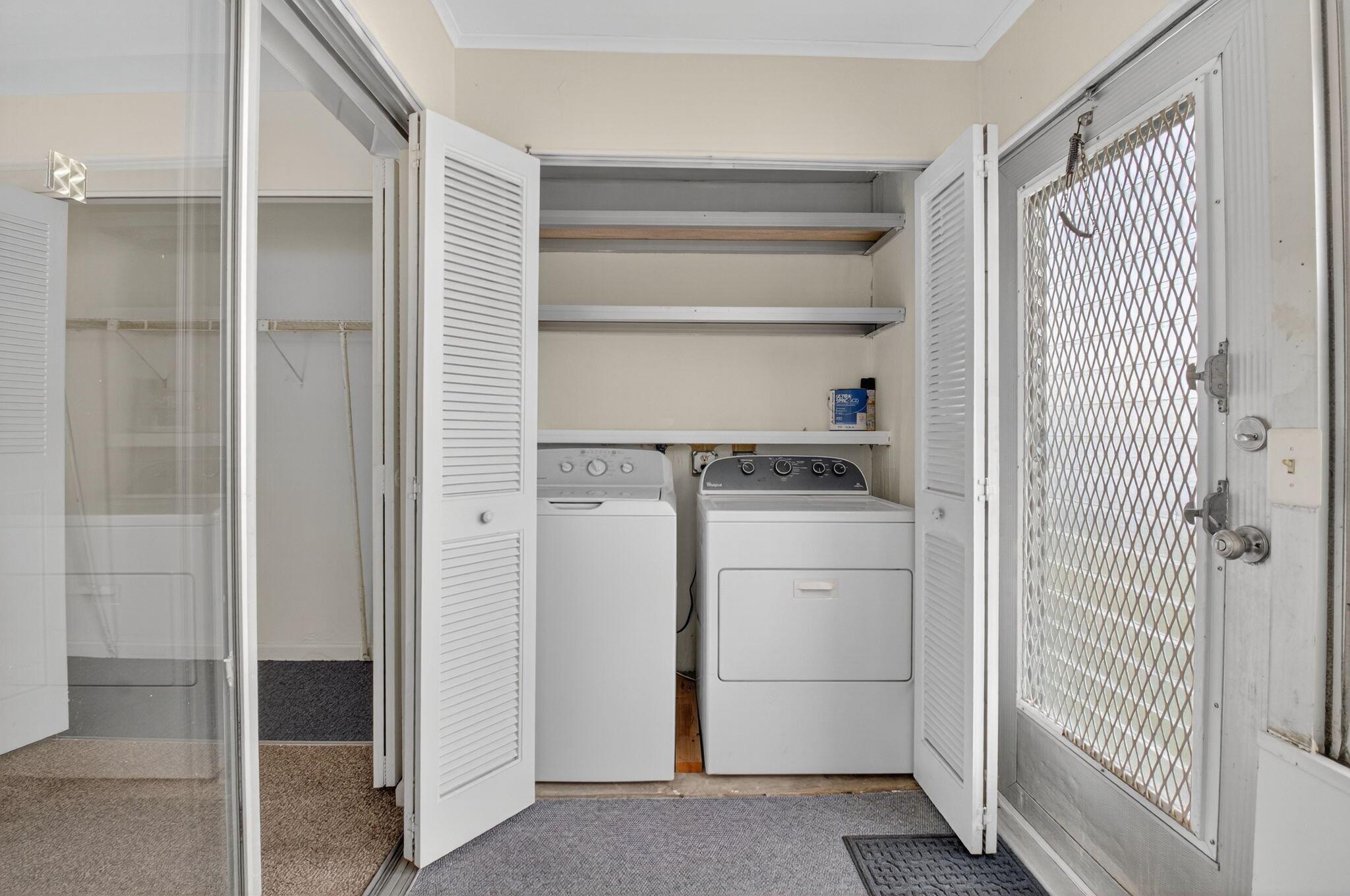 KINGS POINT SAXONY CONDOS - Residential Lease