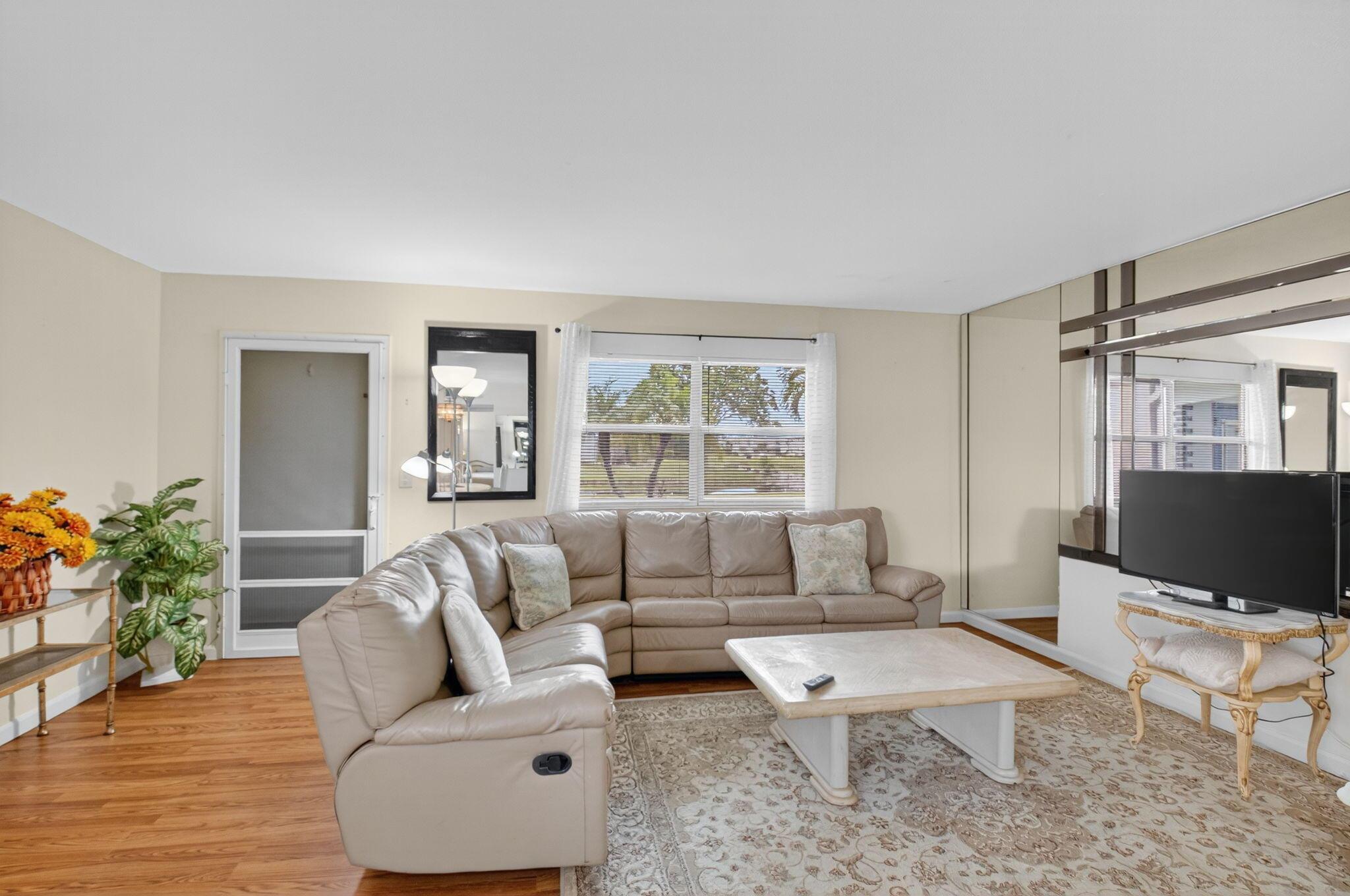 KINGS POINT SAXONY CONDOS - Residential Lease