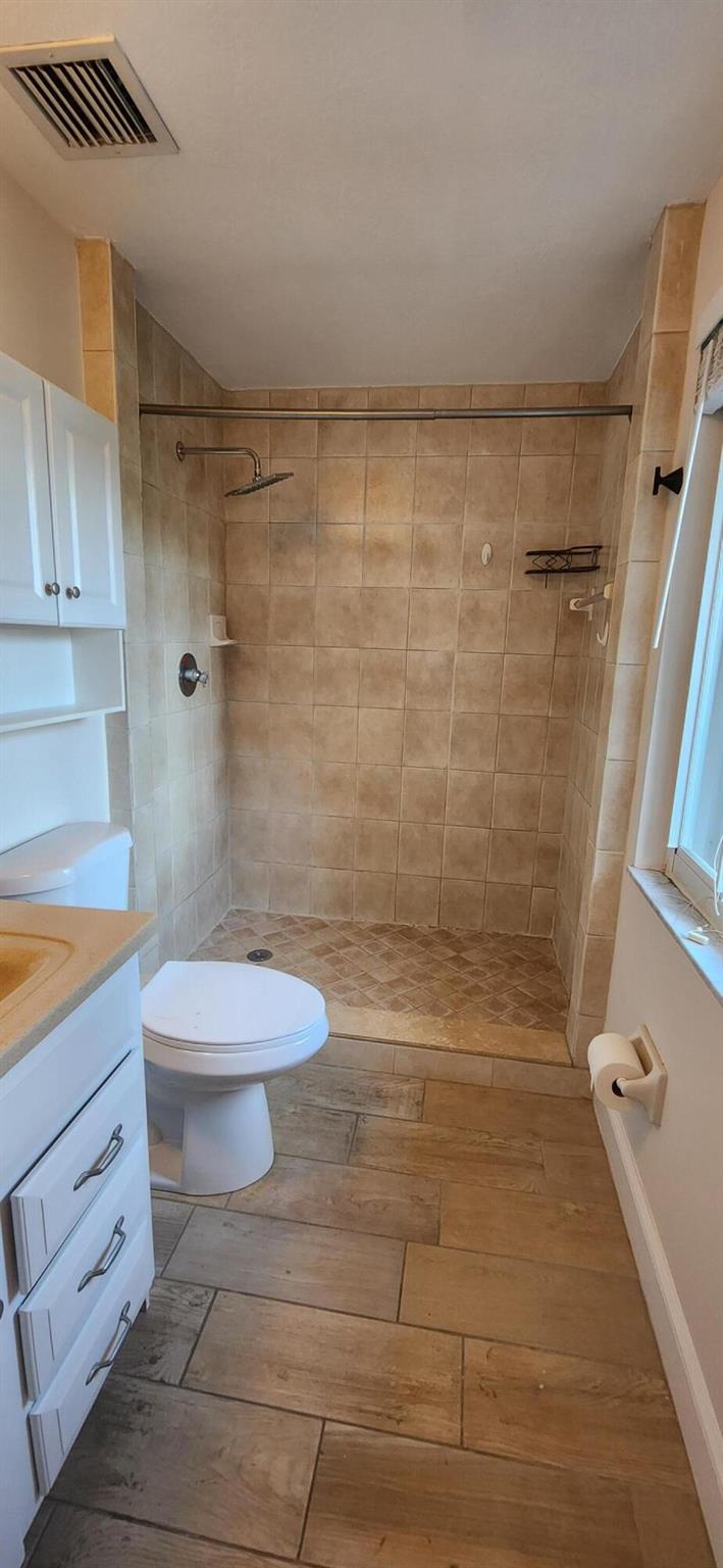 PINE RIDGE - Residential Lease