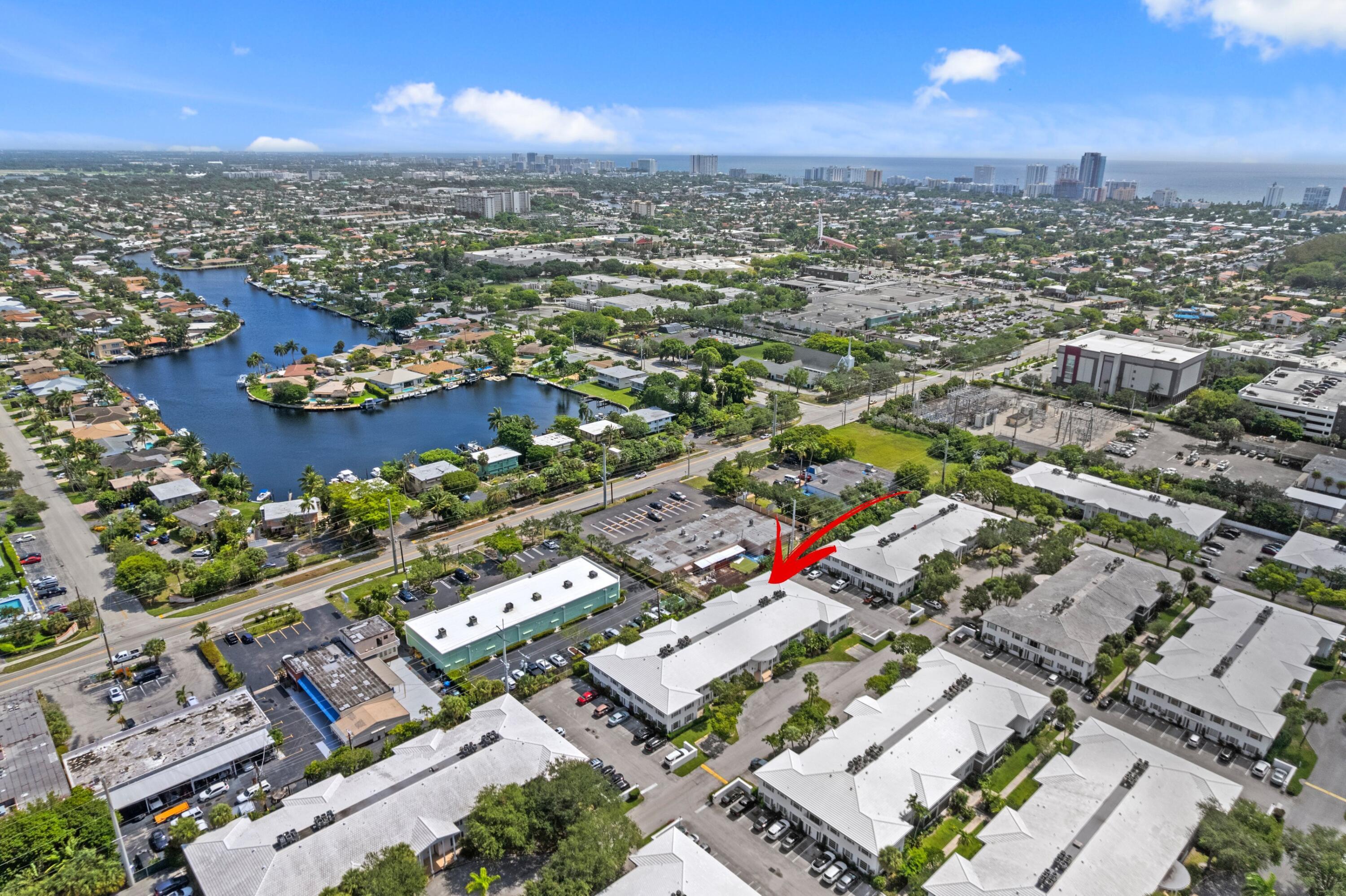 2221 NE 68th Street 922