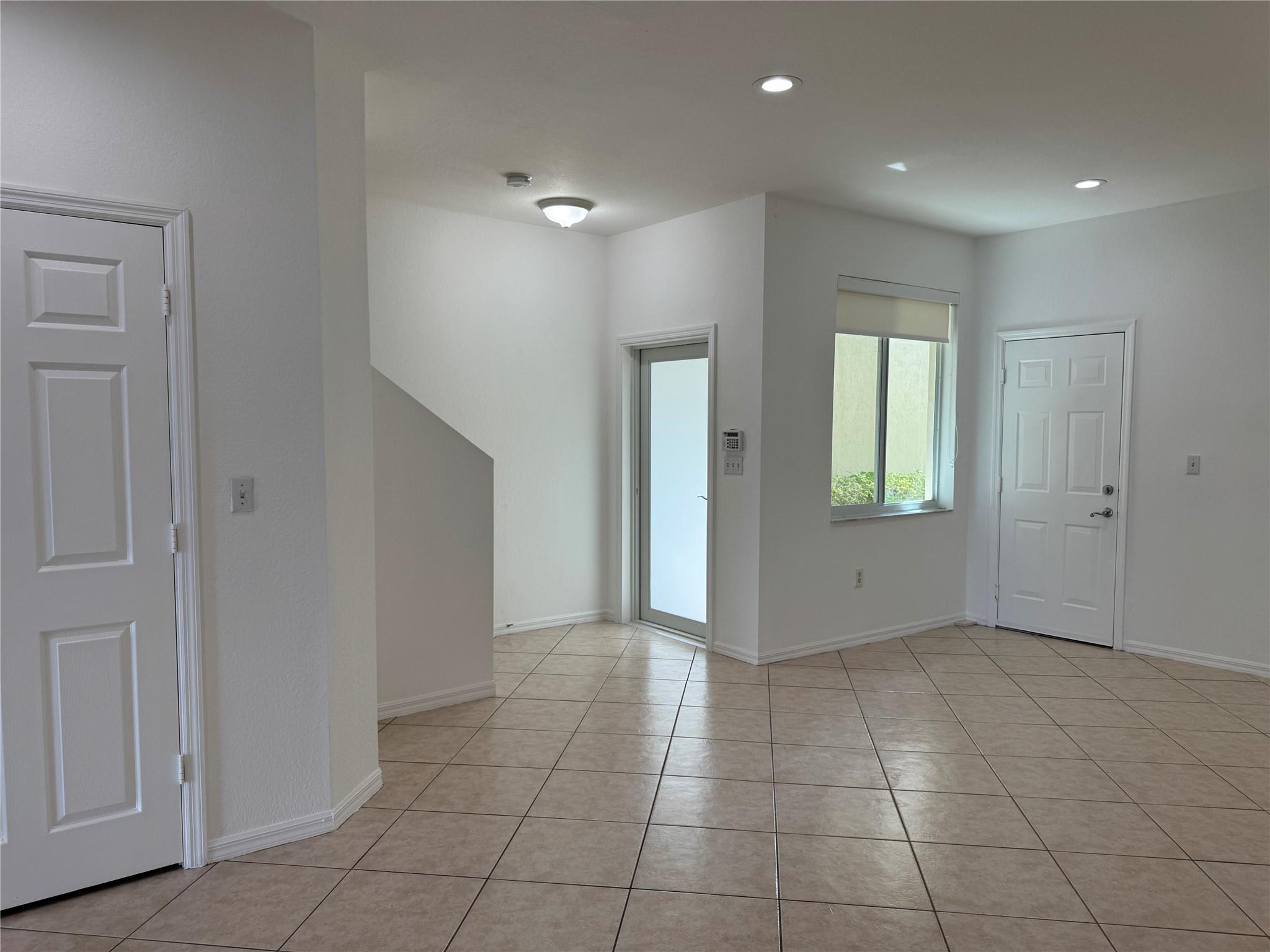 Banyan Bay Condo - Residential Lease