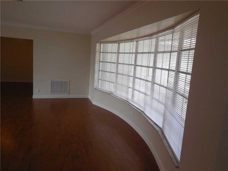 CAMINO GARDENS SEC 2 - Residential Lease