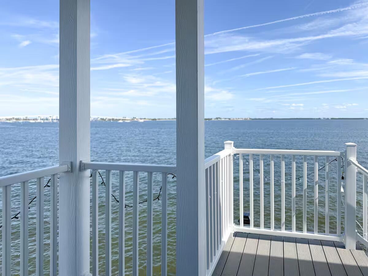 WATERFRONT FLORIDA PARADISE FOUND. TWO-BEDROOM, TWO BATHROOM BEAUTIFULLY FURNISHED AND TURNKEY, BRAND NEW, ANNUAL RENTAL AVAILABLE NOW IN OCEAN BREEZE RESORT IN THE HEART OF JENSEN BEACH. TAKE IN BREATHTAKING VIEWS OF THE SUNRISE RIGHT OUTSIDE THE FRONT DOOR ON YOUR PRIVATE COVERED PATIO. ALSO UPGRADED SEA-WALL LADDER FOR PADDLE BOARDS. PERFECTLY LOCATED WALKING DISTANCE FROM DOWNTOWN JENSEN THIS 55+ PET-FRIENDLY VACATION  RESORT HAS IT ALL INCLUDING CAFE, POOL, HOT TUB, FITNESS CENTER, SAUNA, PICKLE-BALL, TENNIS COURTS, BOCCE, TWO DOG PARKS AND ACTIVITIES GALORE WITH A FULL CALENDAR OF EVENTS. PROPERTY COMBINES THE BEST OF RELAXATION WITH ENDLESS SOCIAL OPPORTUNITIES AND SPORTS & FITNESS OPTIONS. DON'T MISS OUT, CALL TODAY. (ALSO OFFERED SEASONALLY AT $6,000/MO. JAN-APRIL)