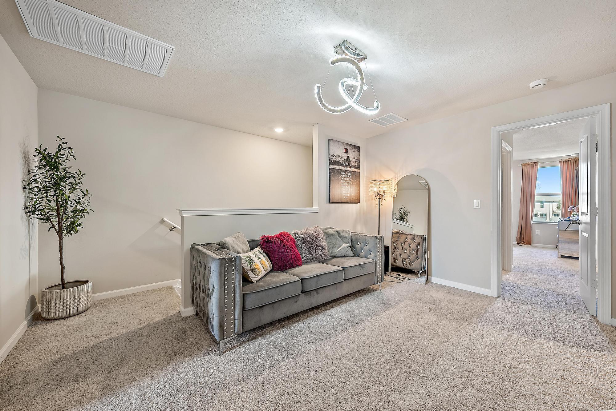 ENCLAVE AT MANGONIA PARK - Residential