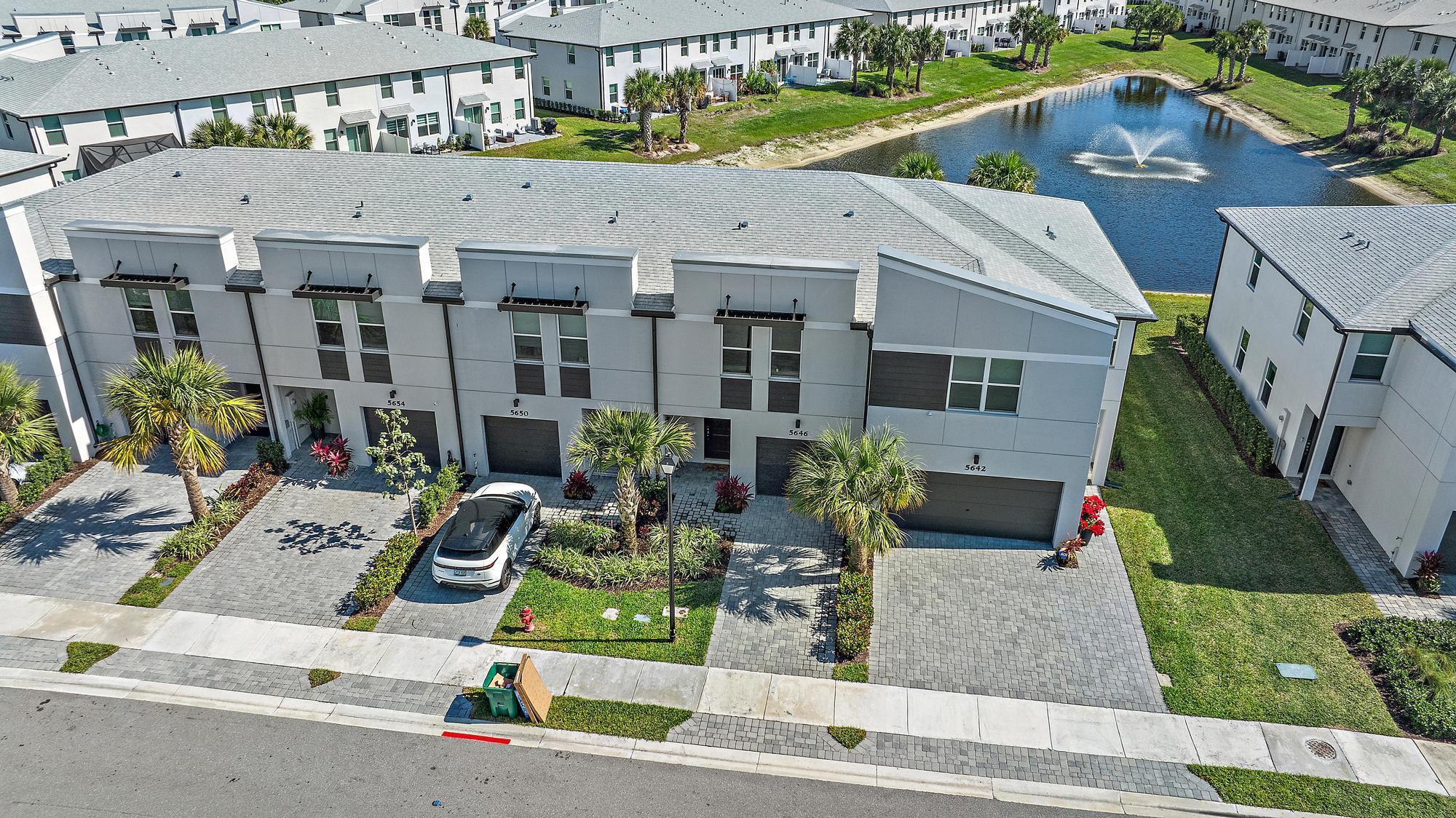 ENCLAVE AT MANGONIA PARK - Residential