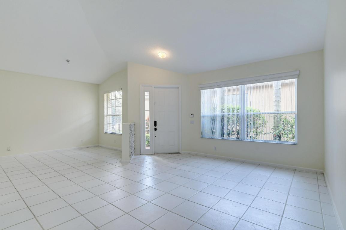 VIZCAYA 4 - Residential