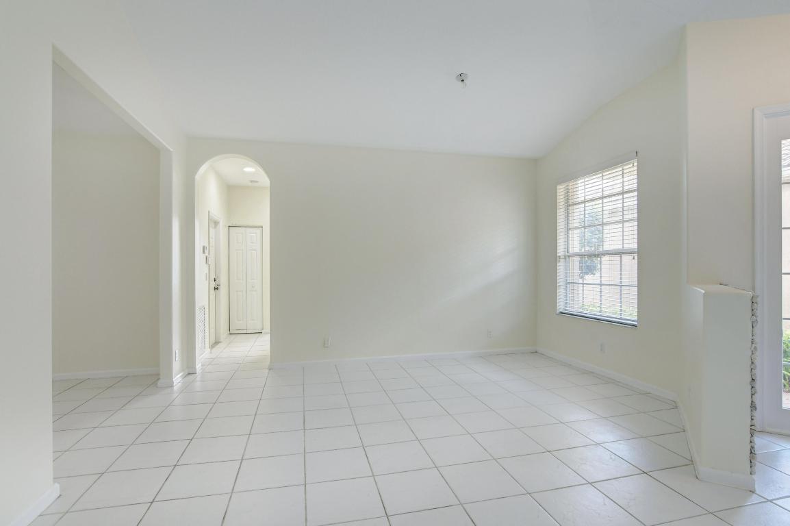 VIZCAYA 4 - Residential