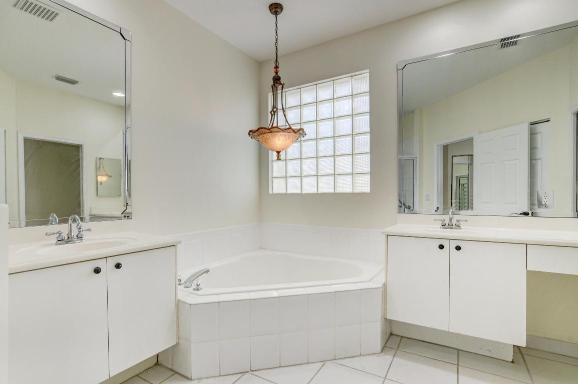 VIZCAYA 4 - Residential