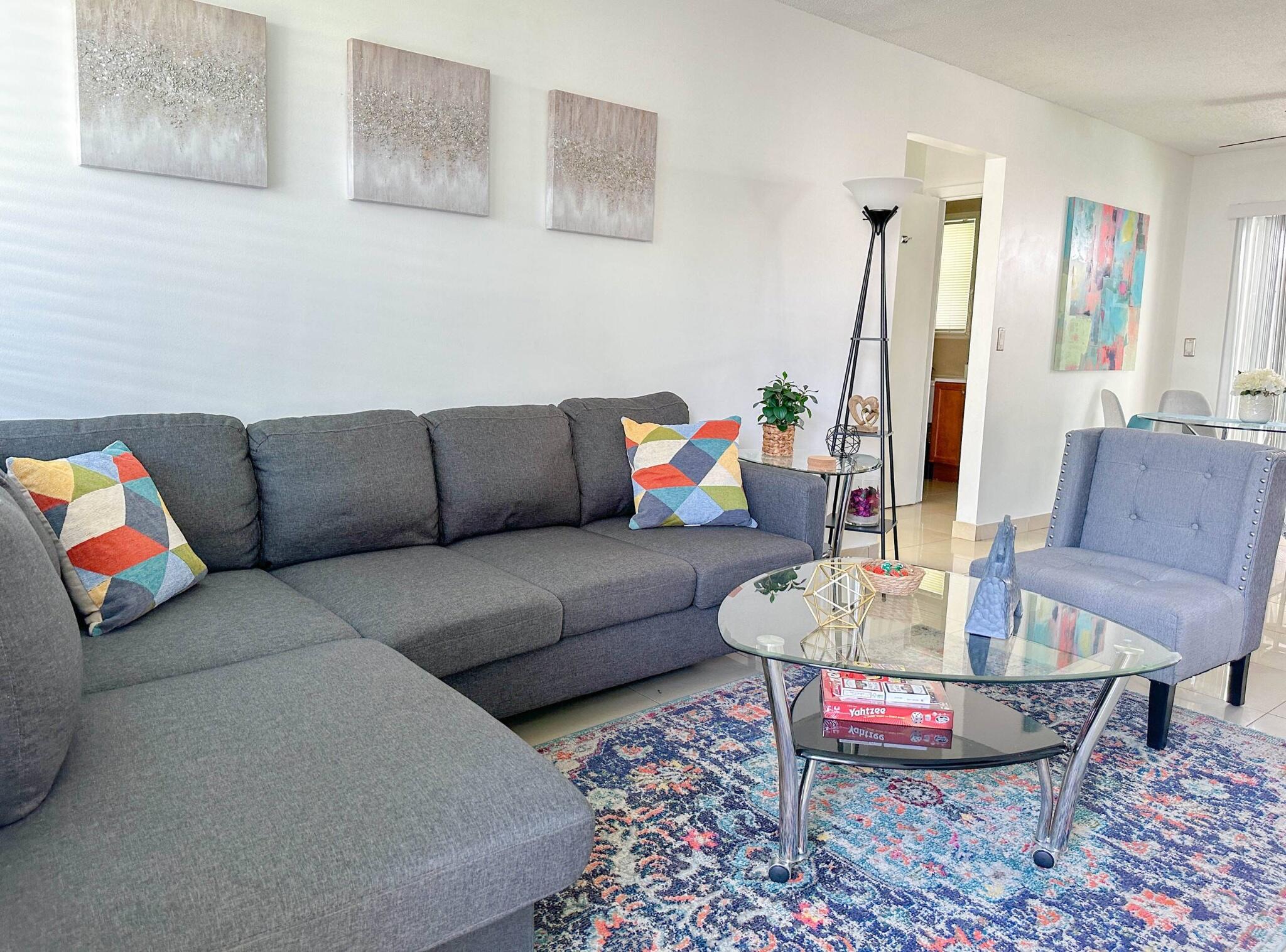 650 NE 15th Street