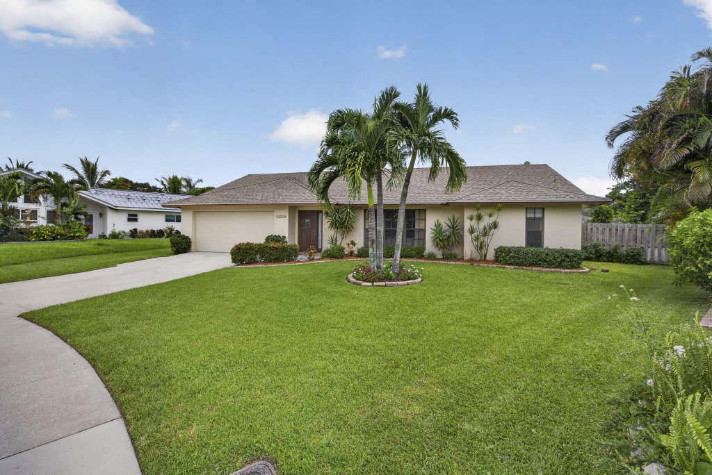 Photo of 1160 Kinglet Terrace, Wellington, FL 33414 (MLS # B26061772)