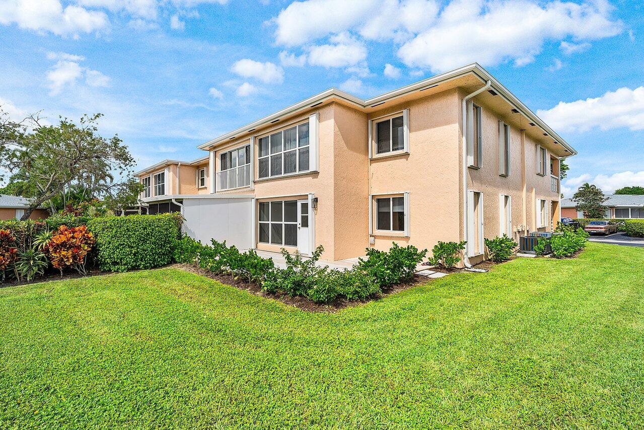 PINES OF DELRAY NORTH CONDO - Residential