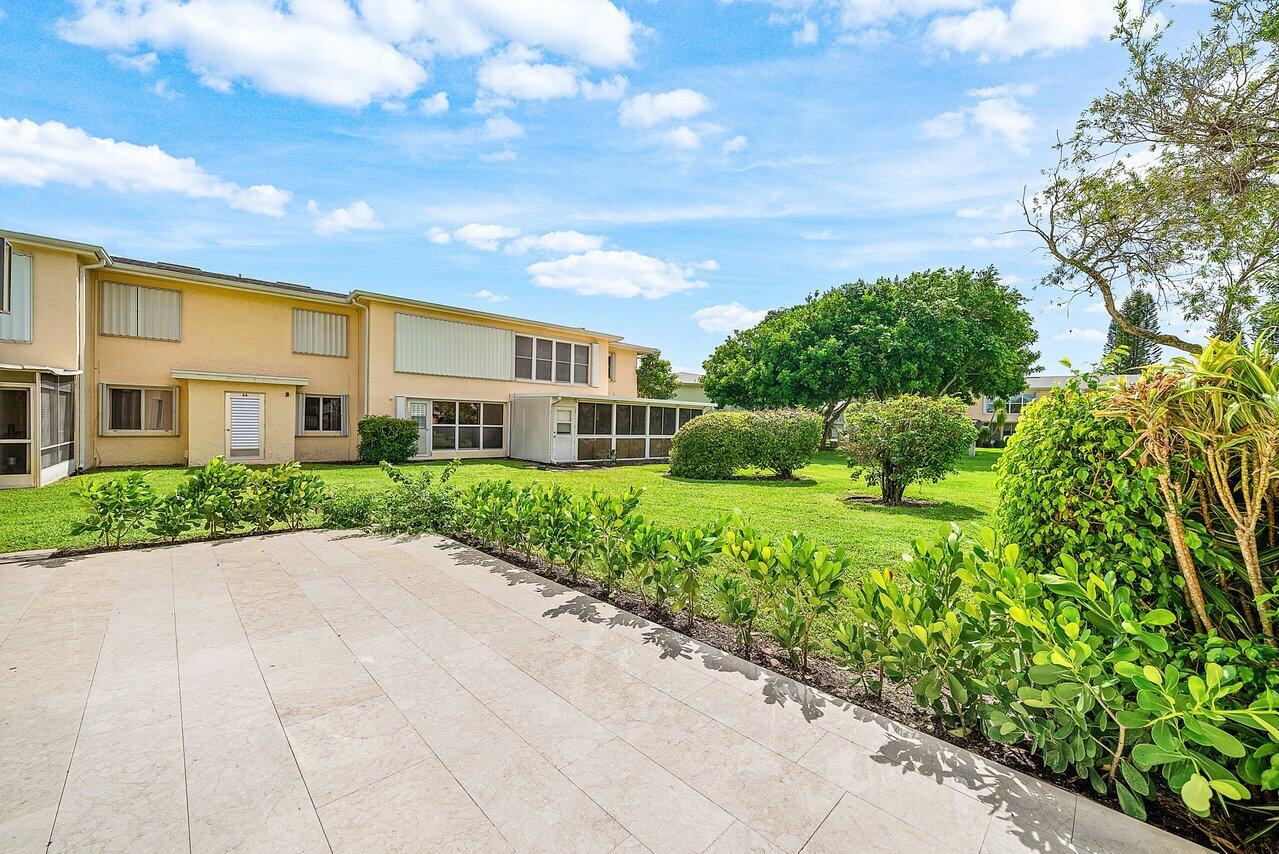 PINES OF DELRAY NORTH CONDO - Residential