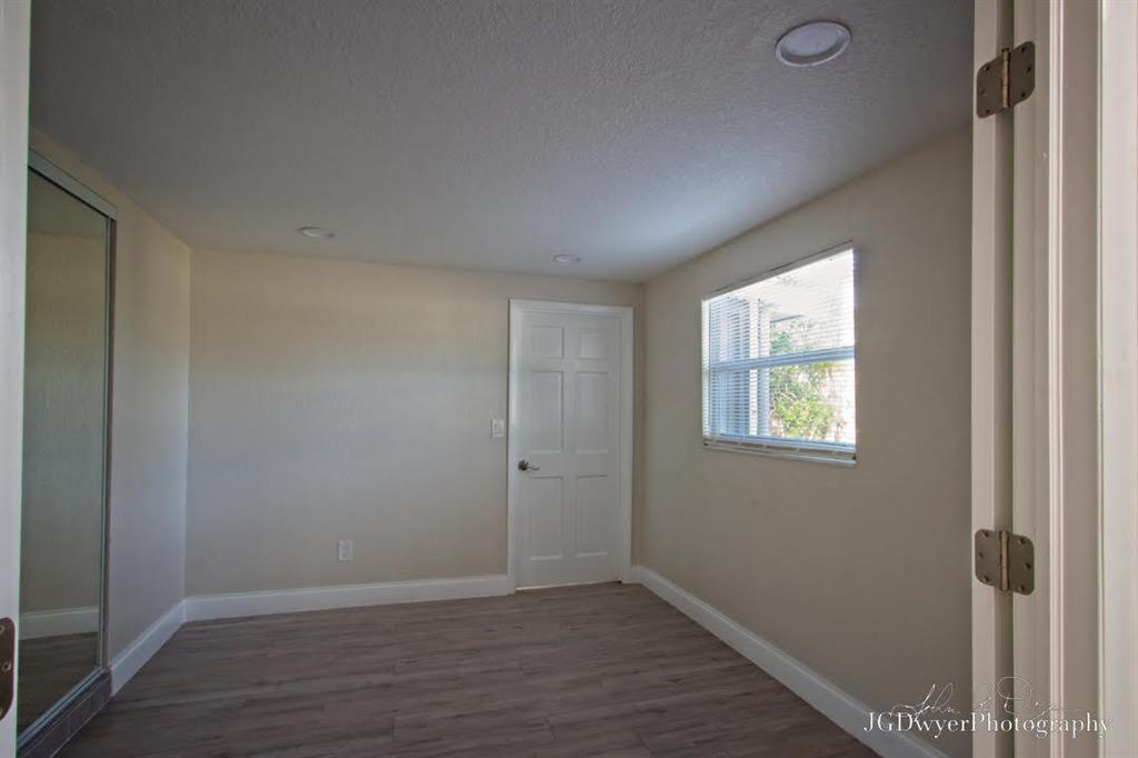 EASTWAY PARK SEC 4 - Residential