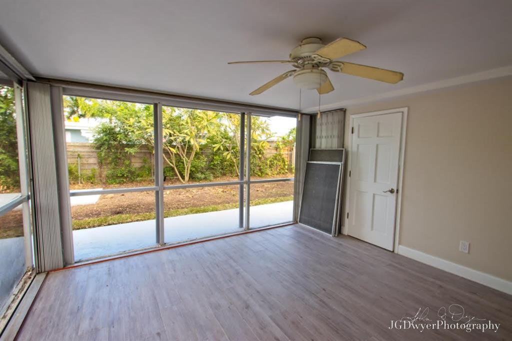 EASTWAY PARK SEC 4 - Residential