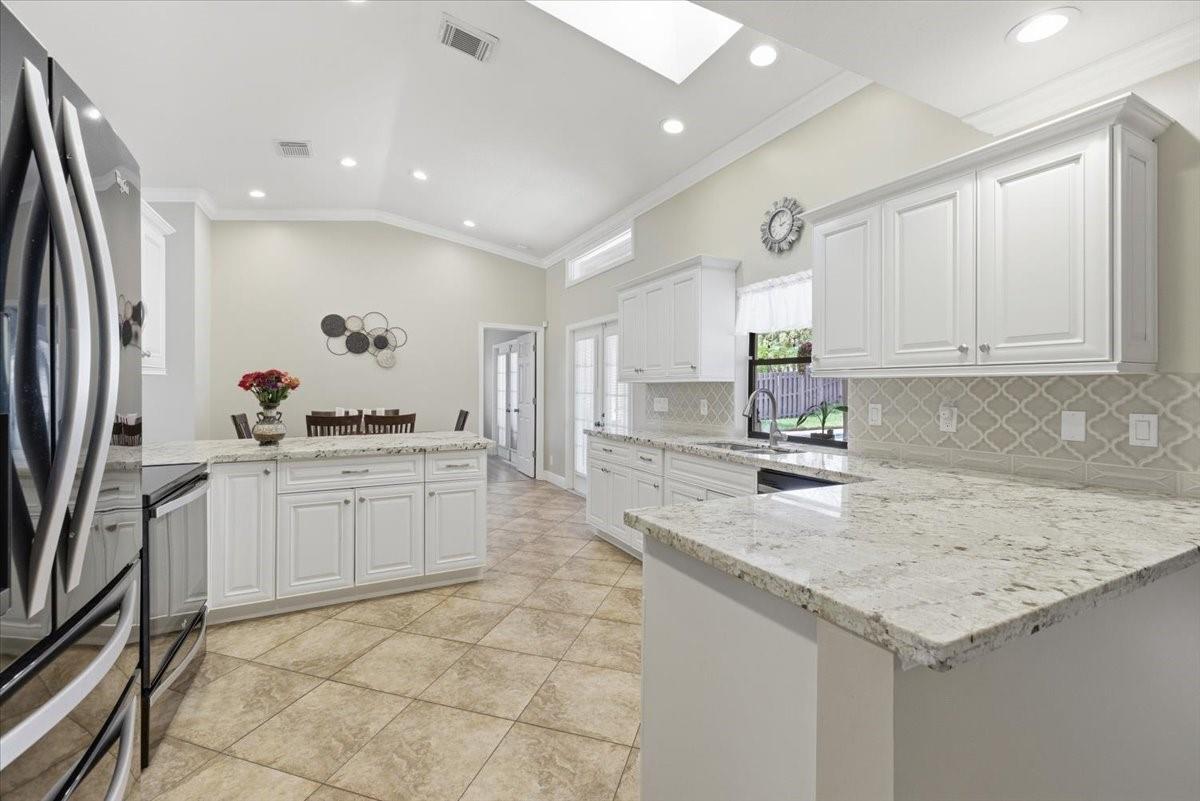 Springs Gateway 127-17 B - Residential