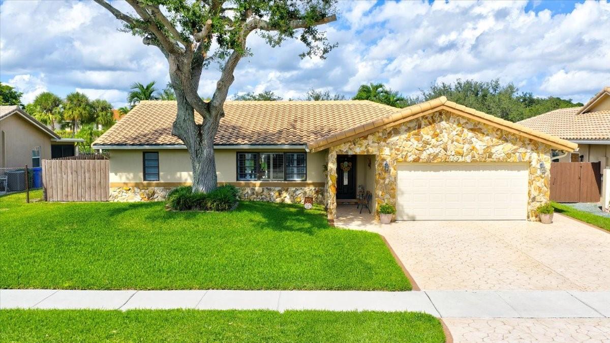 7611 NW 23rd Street