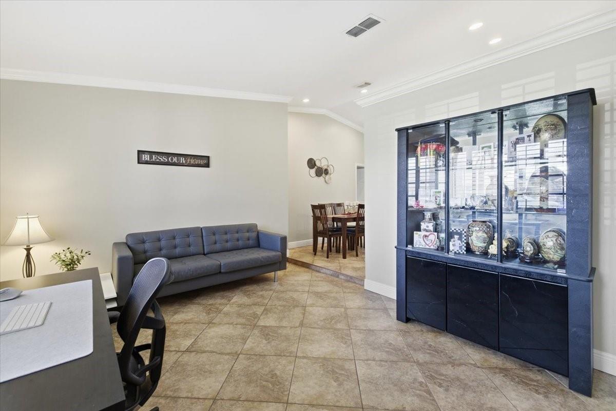 Springs Gateway 127-17 B - Residential