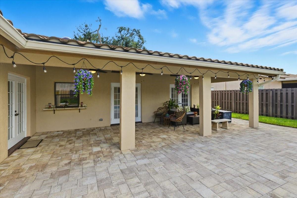 Springs Gateway 127-17 B - Residential