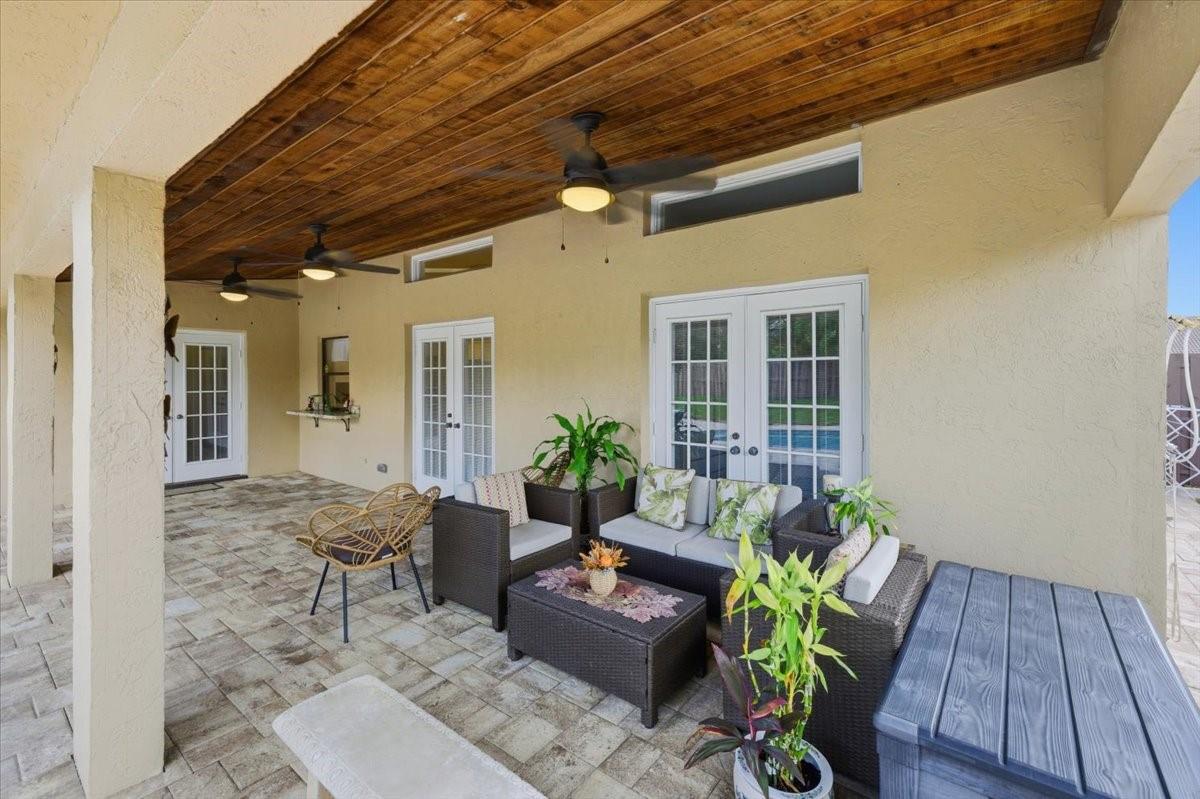 Springs Gateway 127-17 B - Residential