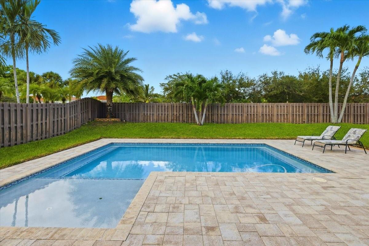 Springs Gateway 127-17 B - Residential