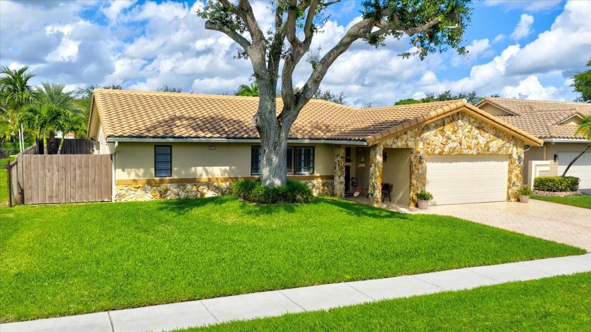 Springs Gateway 127-17 B - Residential