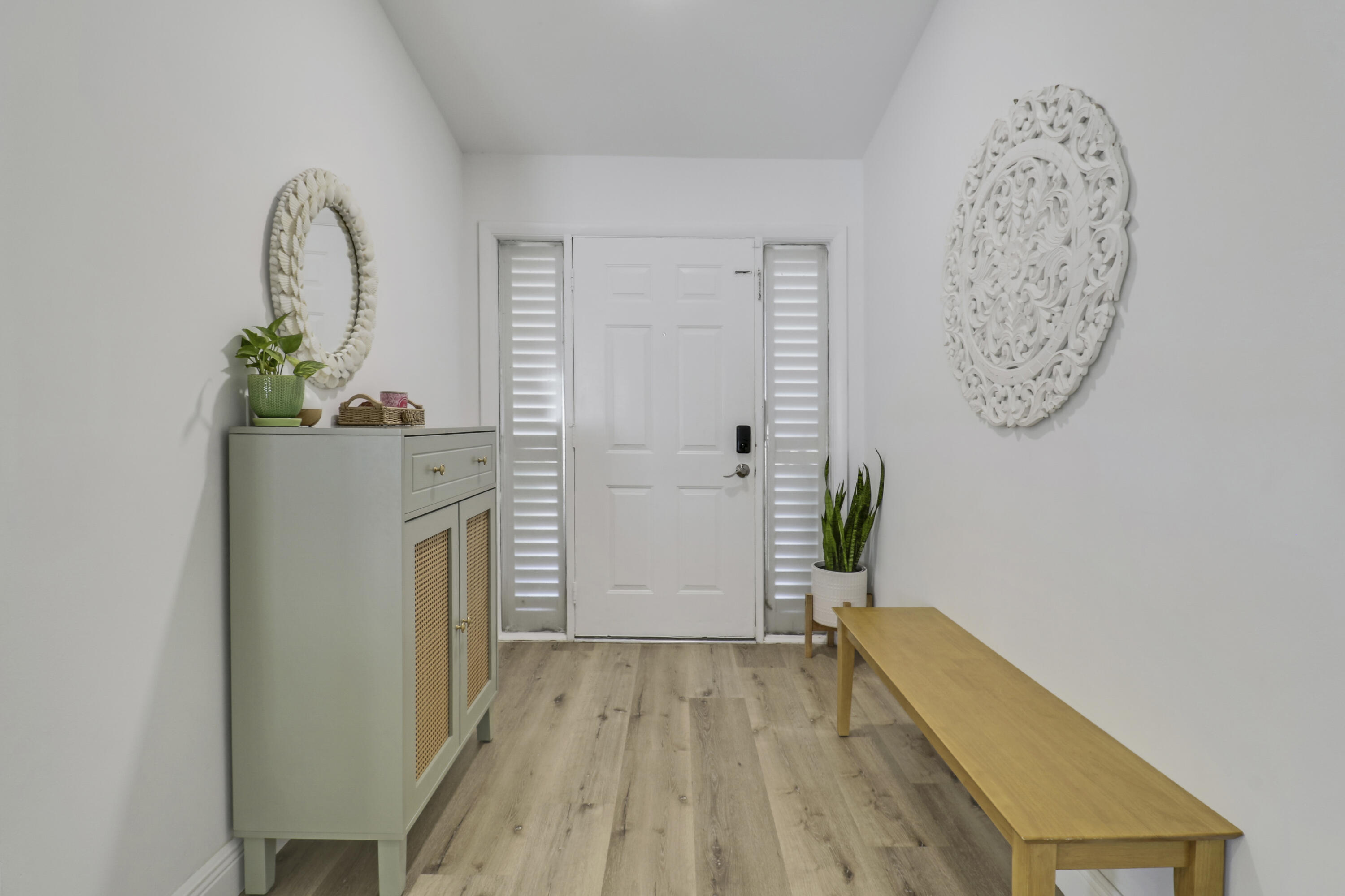 171 Greentree Circle