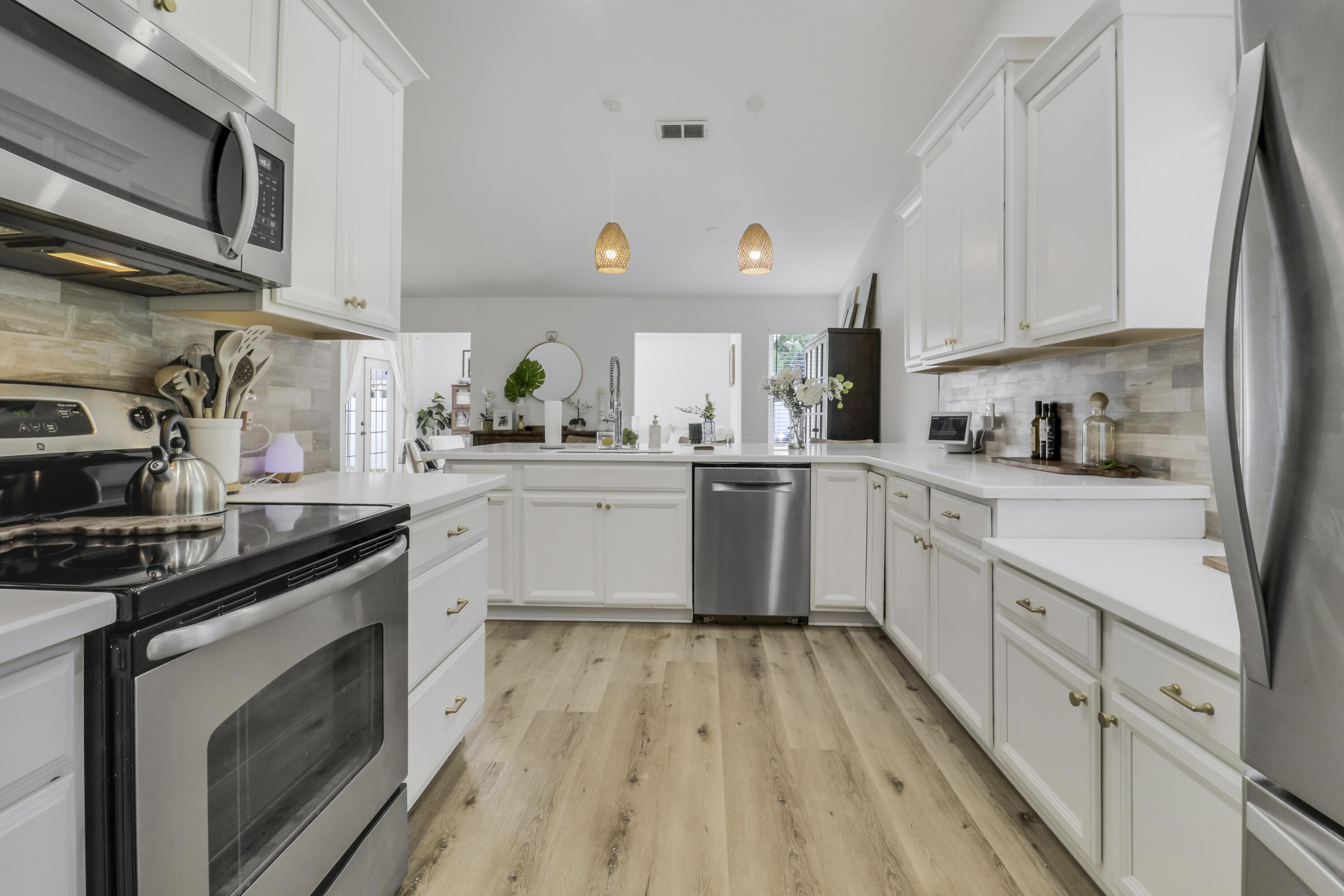 JUPITER VILLAGE PH IX - Residential