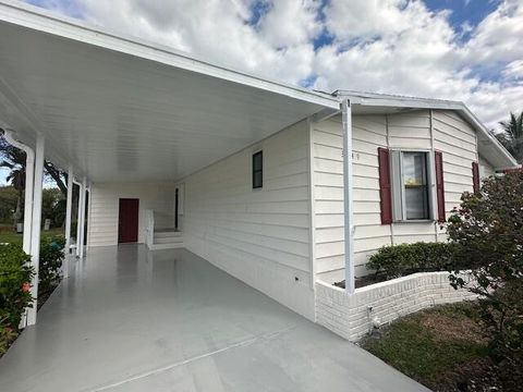 A home in Port St Lucie