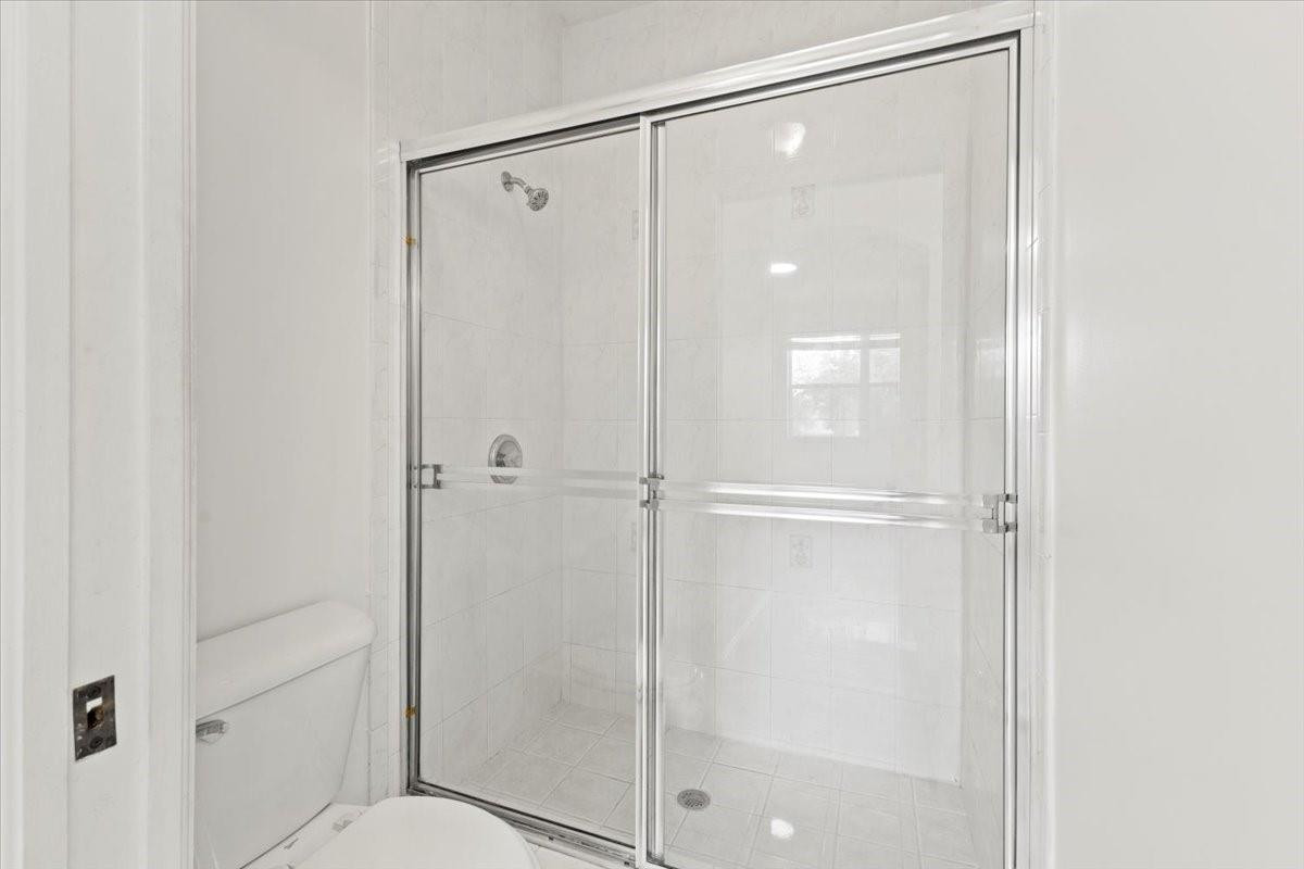 VILLAS AT HARBOR ISLES - Residential Lease