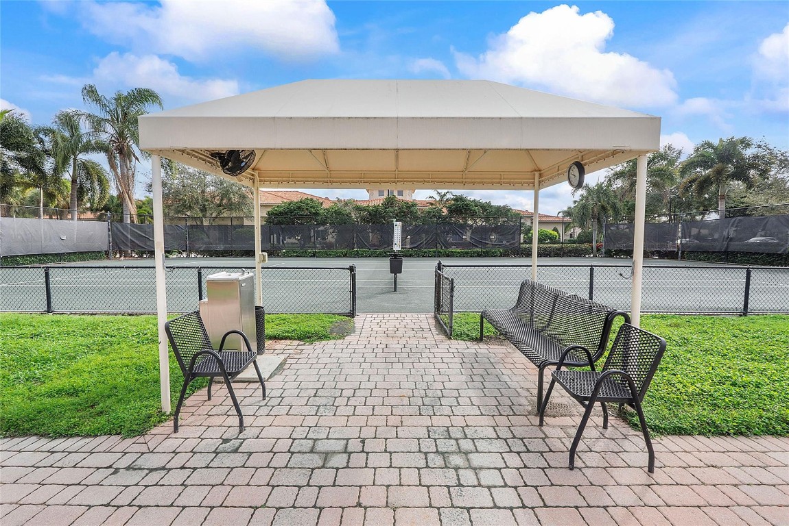 Valencia Isles 02 - Residential