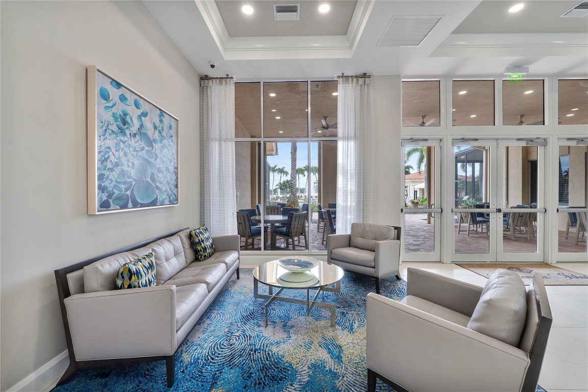 Valencia Isles 02 - Residential