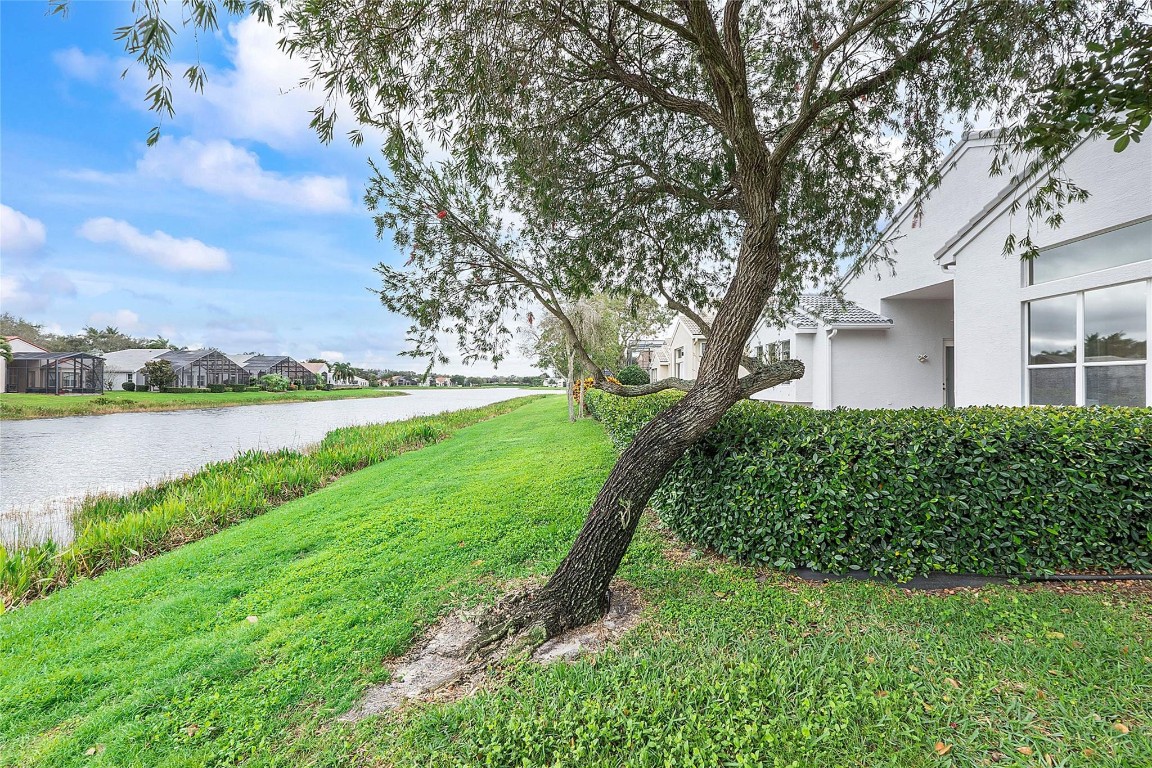 Valencia Isles 02 - Residential