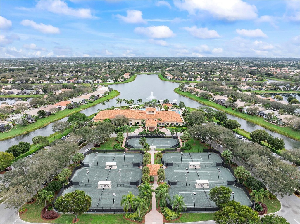 Valencia Isles 02 - Residential