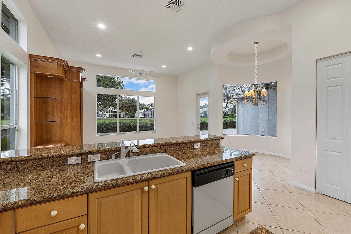 Valencia Isles 02 - Residential
