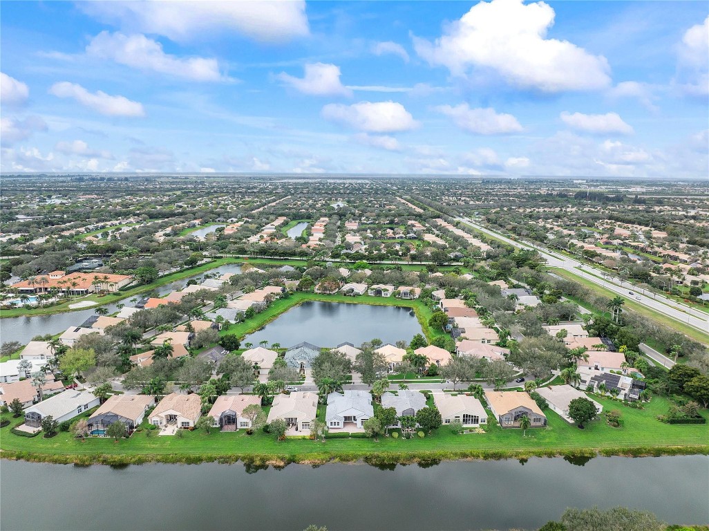 Valencia Isles 02 - Residential