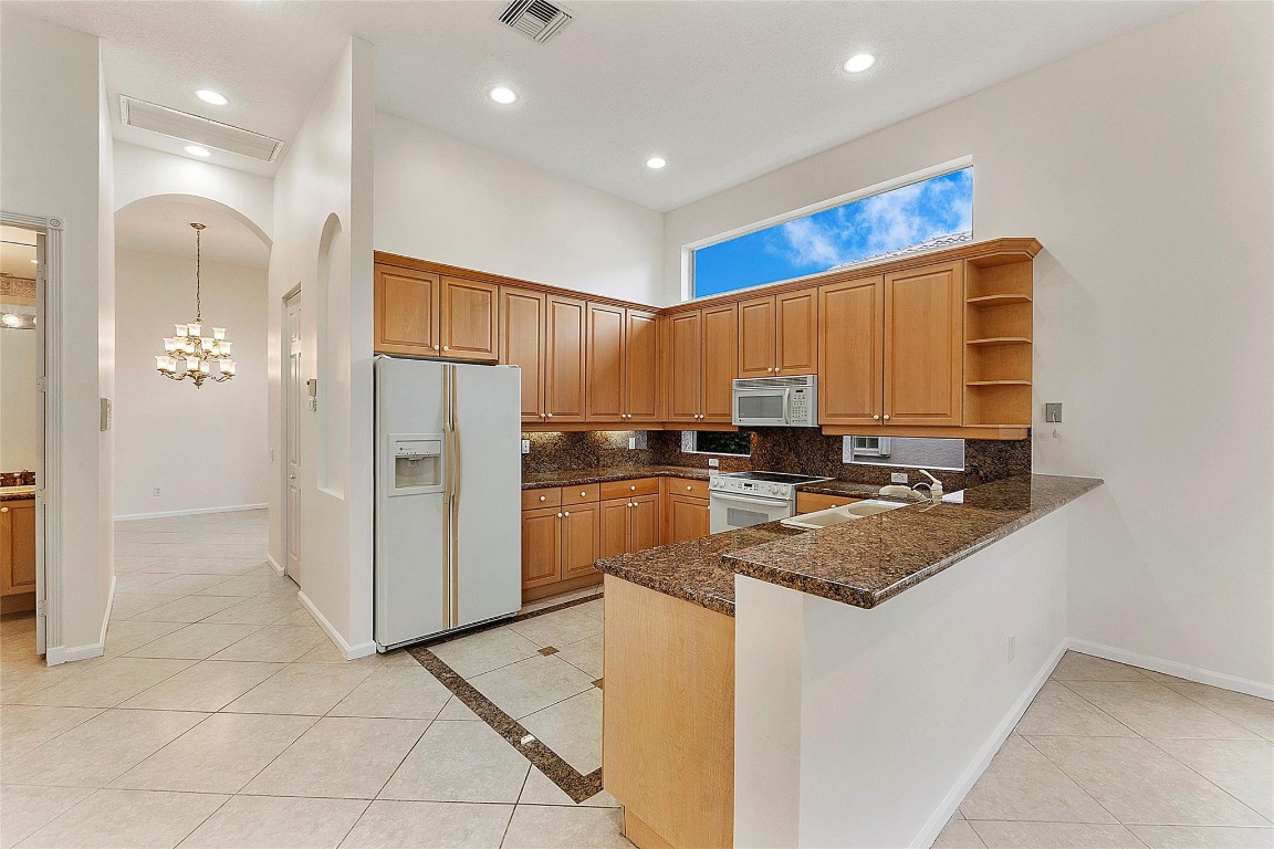Valencia Isles 02 - Residential