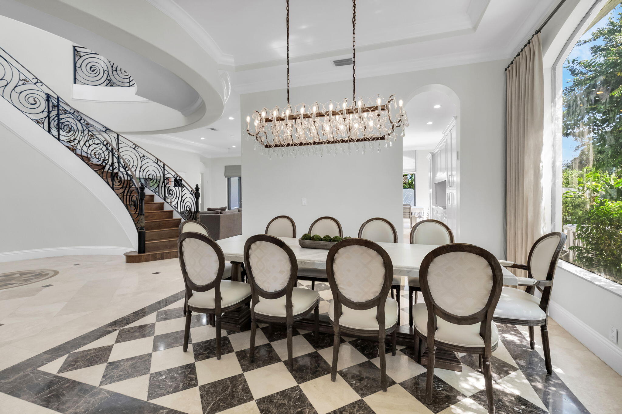 THORNHILL GREEN - Residential