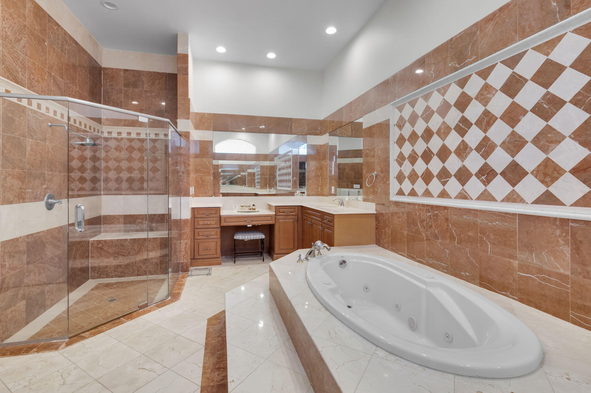 THORNHILL GREEN - Residential