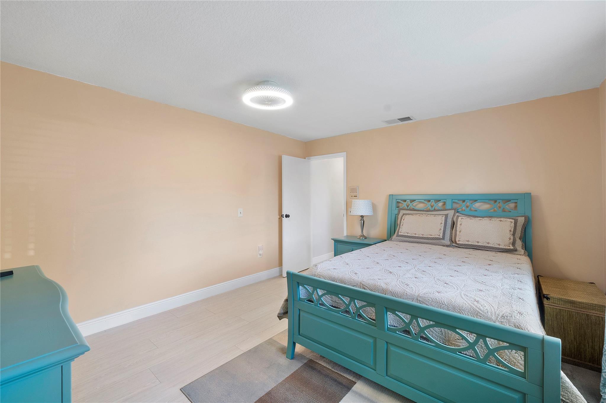 Sunrise Golf Village Sec - Residential