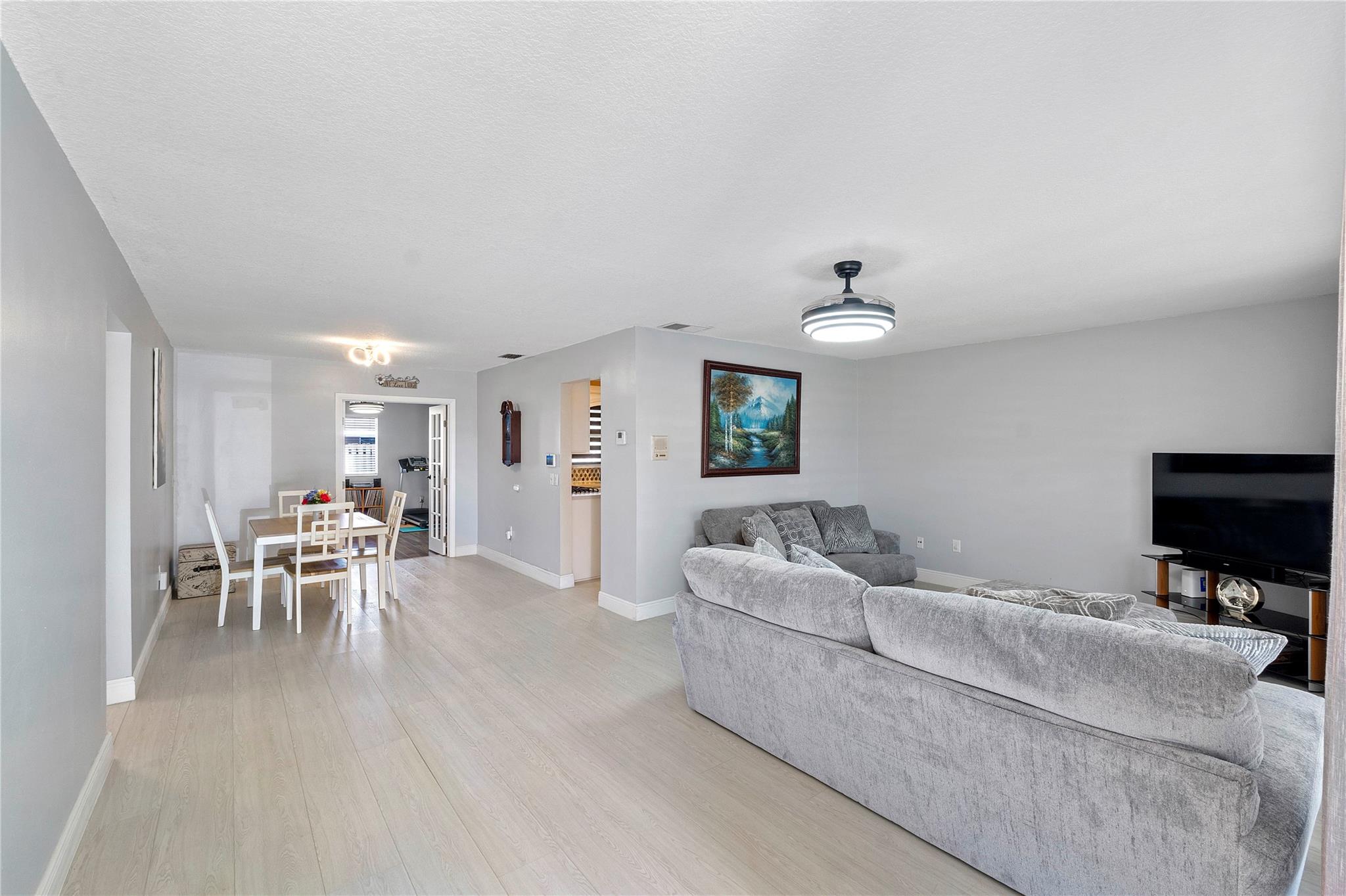 Sunrise Golf Village Sec - Residential