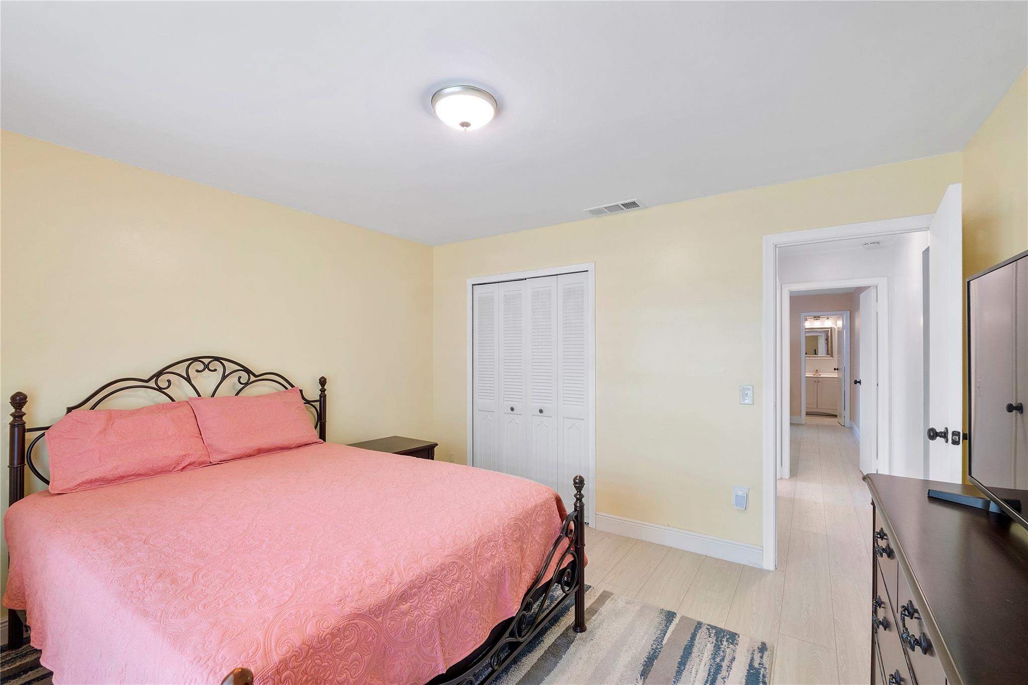 Sunrise Golf Village Sec - Residential