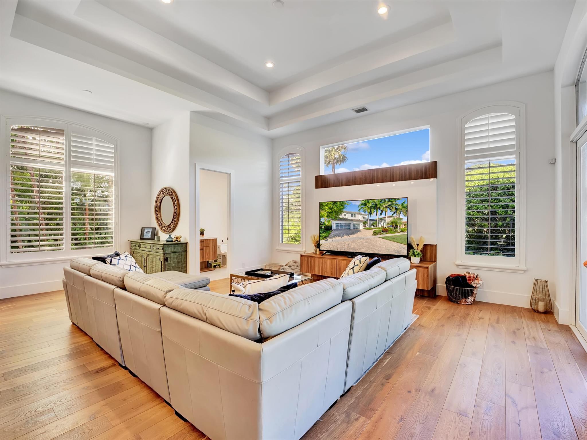 Delaire Country Club - Residential