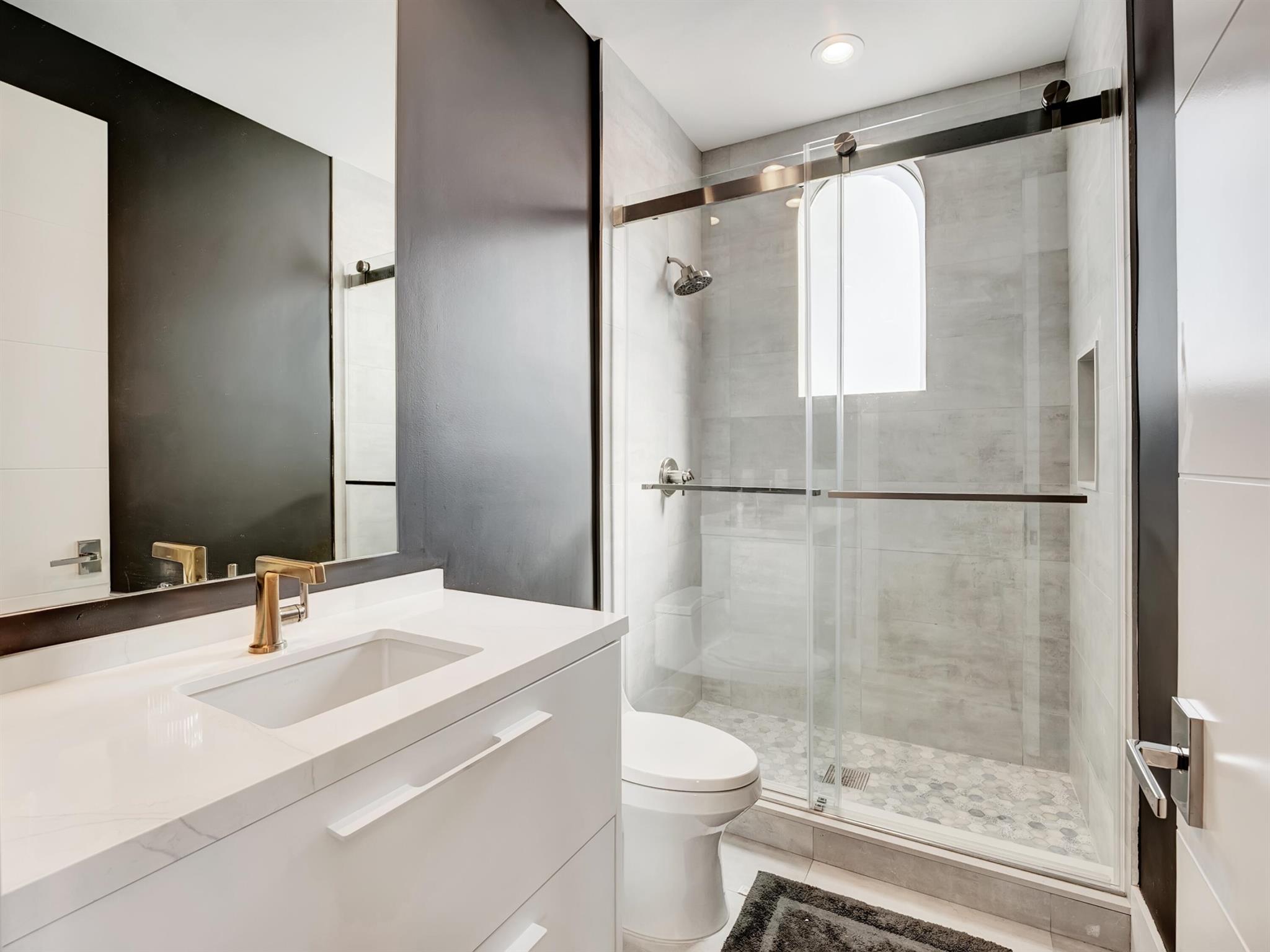 Delaire Country Club - Residential