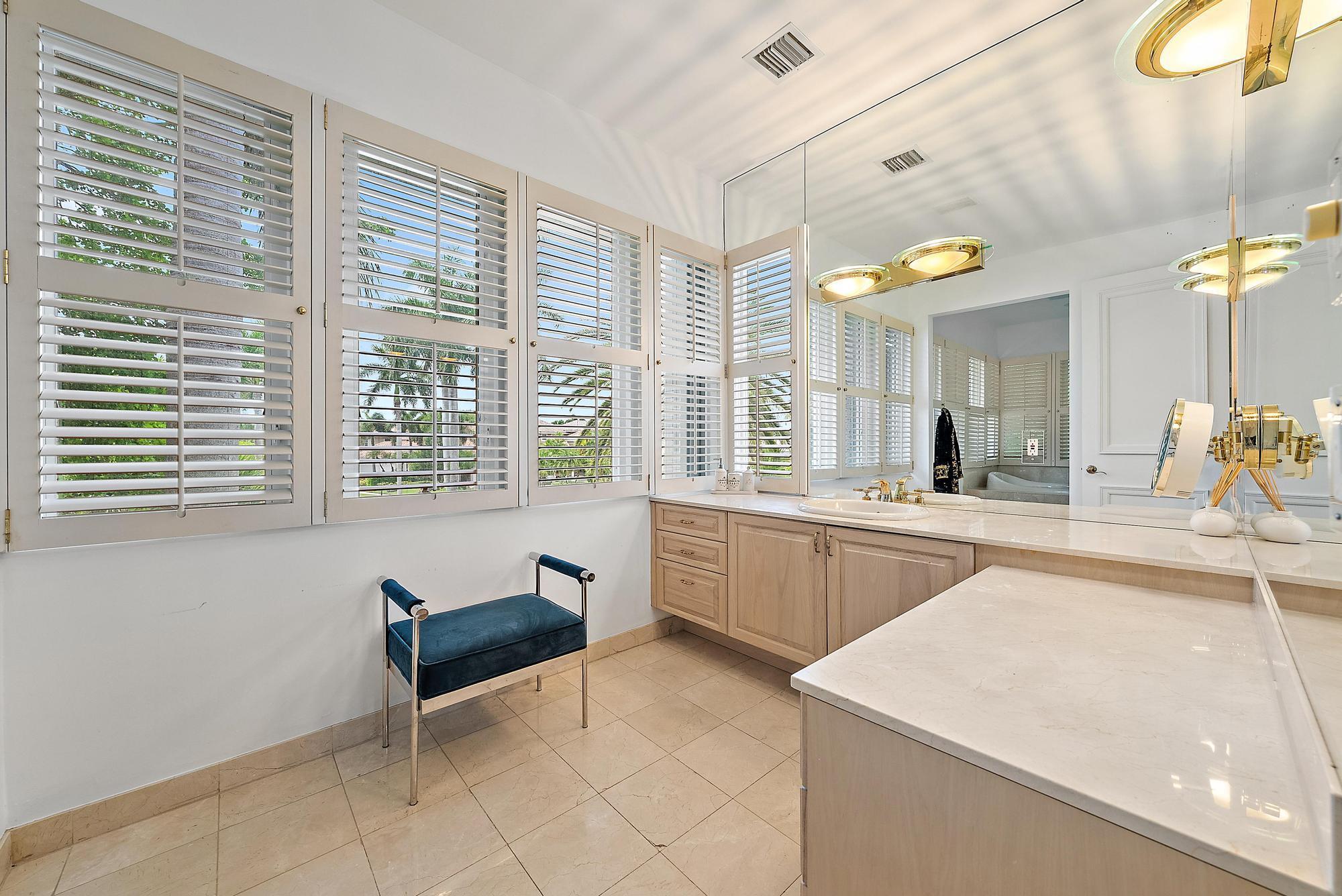 IBIS GOLF AND COUNTRY CLU - Residential