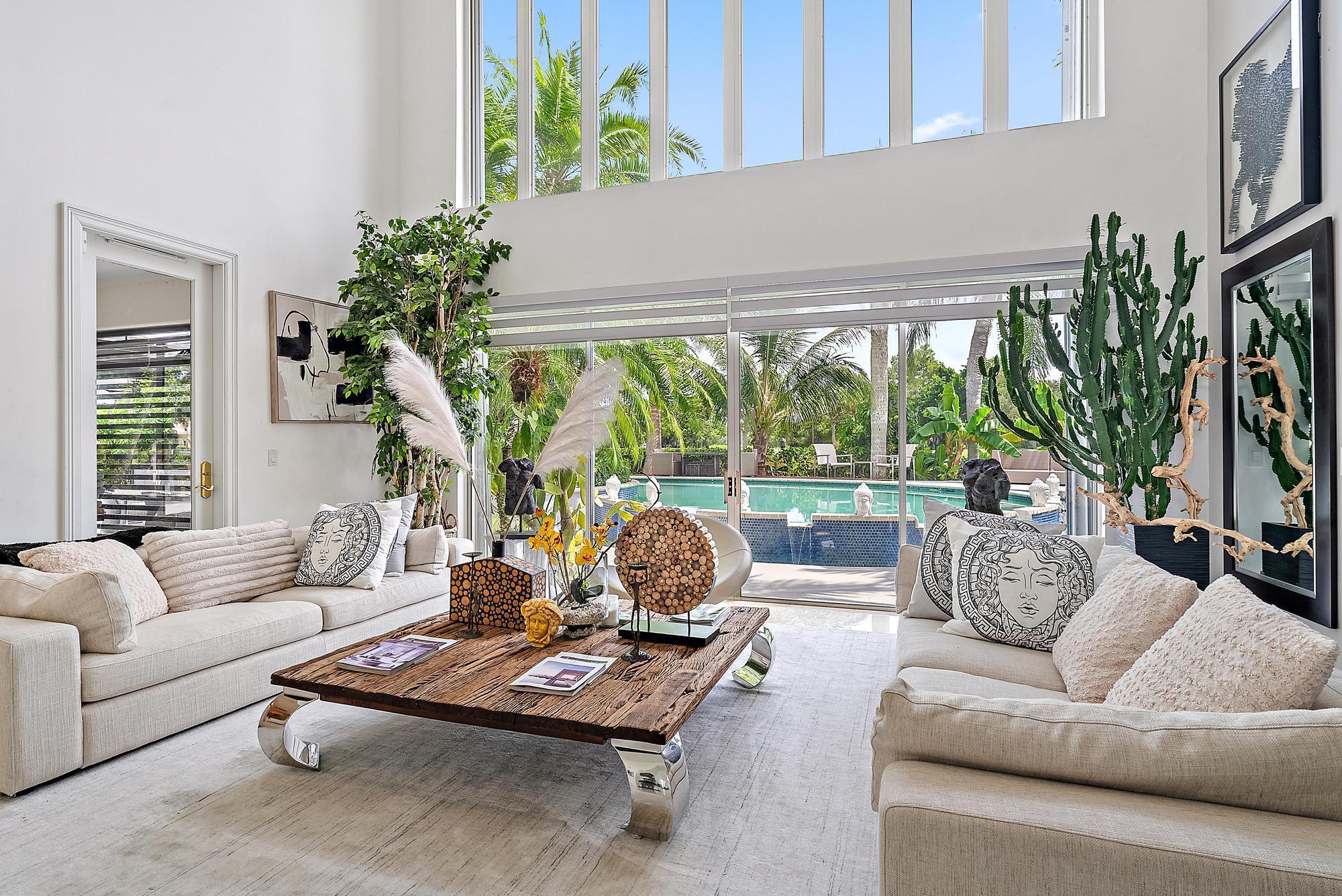 IBIS GOLF AND COUNTRY CLU - Residential